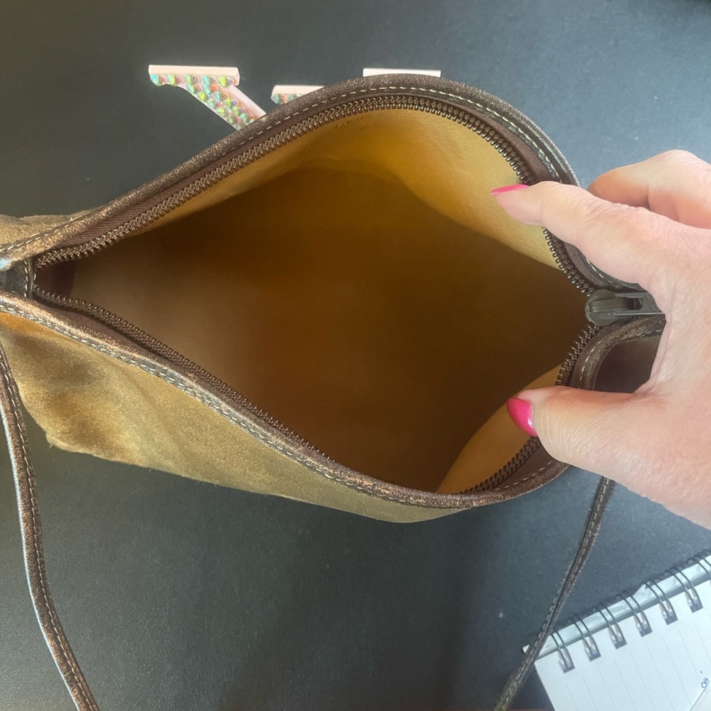 Authentic Loewe Suede & leather Designer Bag - Picture 2 of 7